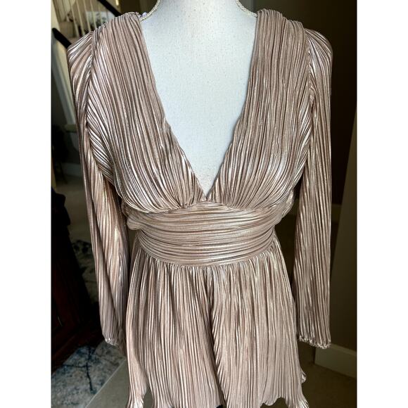 NWT Lulus Plisse blush pleated romper size Small - Picture 4 of 8